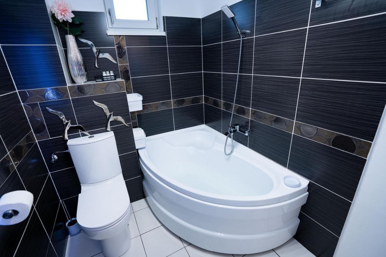 Апартаменты Rcity Apartament 4 Бухарест Экстерьер фото